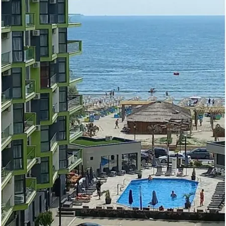 Apartamento Stunning Pool & Mamaia Nord 10 M De Plaja Năvodari