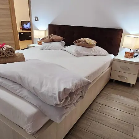 Apartamento Stunning Pool & Mamaia Nord 10 M De Plaja *