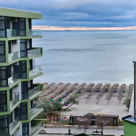 Apartamento Stunning Pool & Mamaia Nord 10 M De Plaja *
